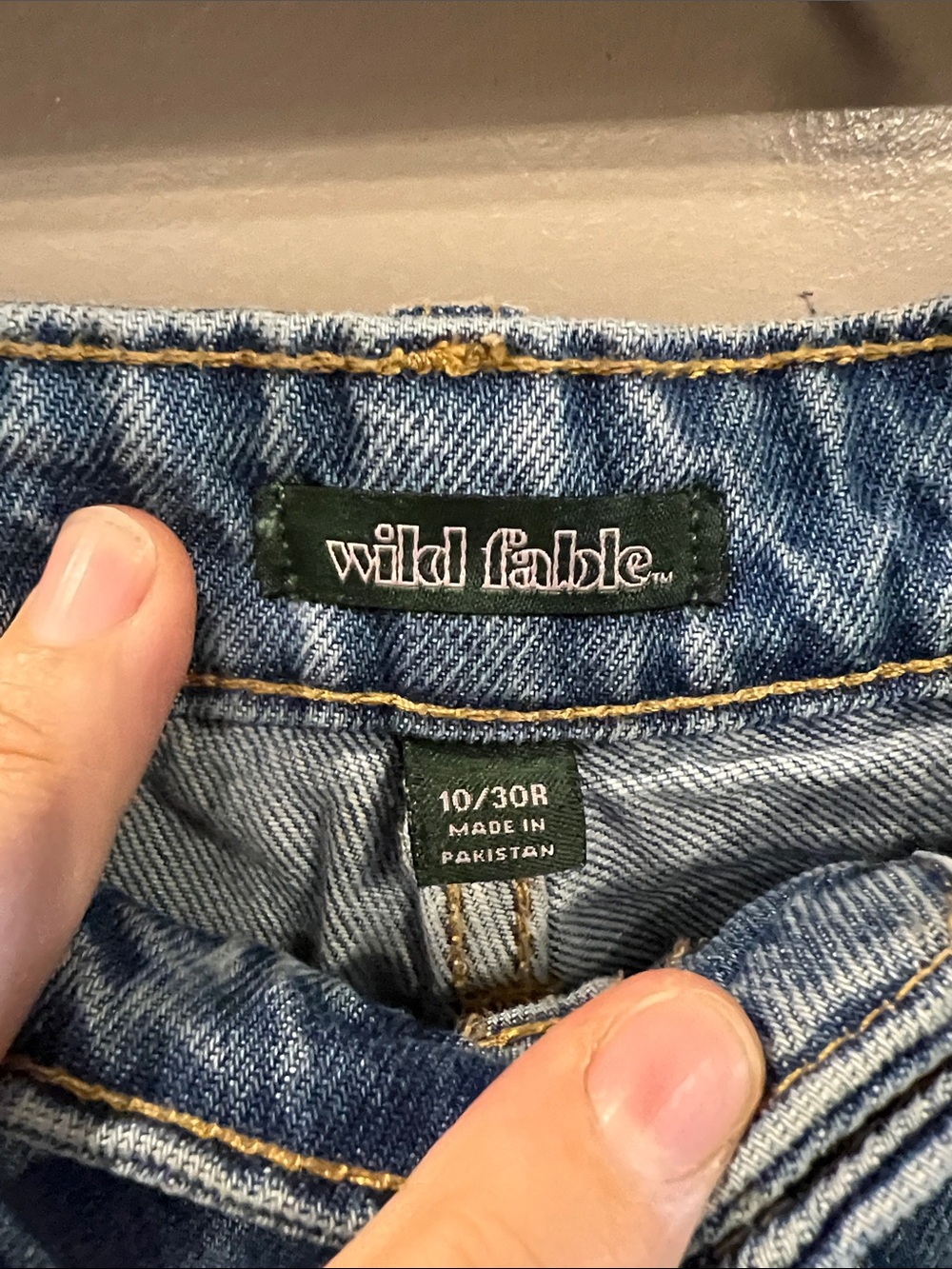 wild fable Highest Rise Mom Shorts Light Blue Rolled Hem Denim Happy 10 - Picture 2 of 8